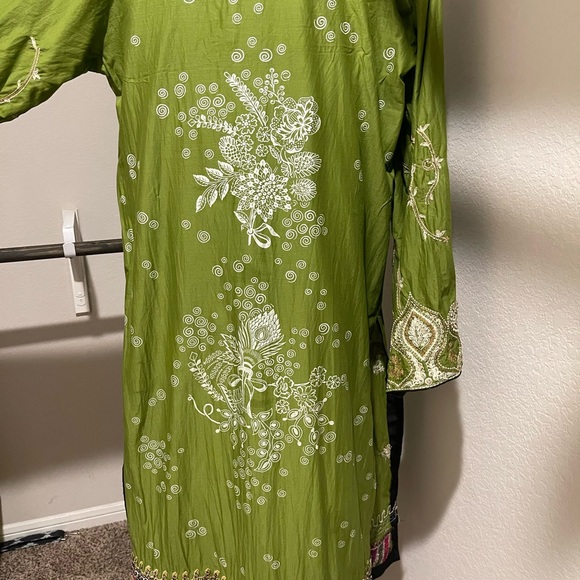 Elan party wear. - Picture 4 of 11